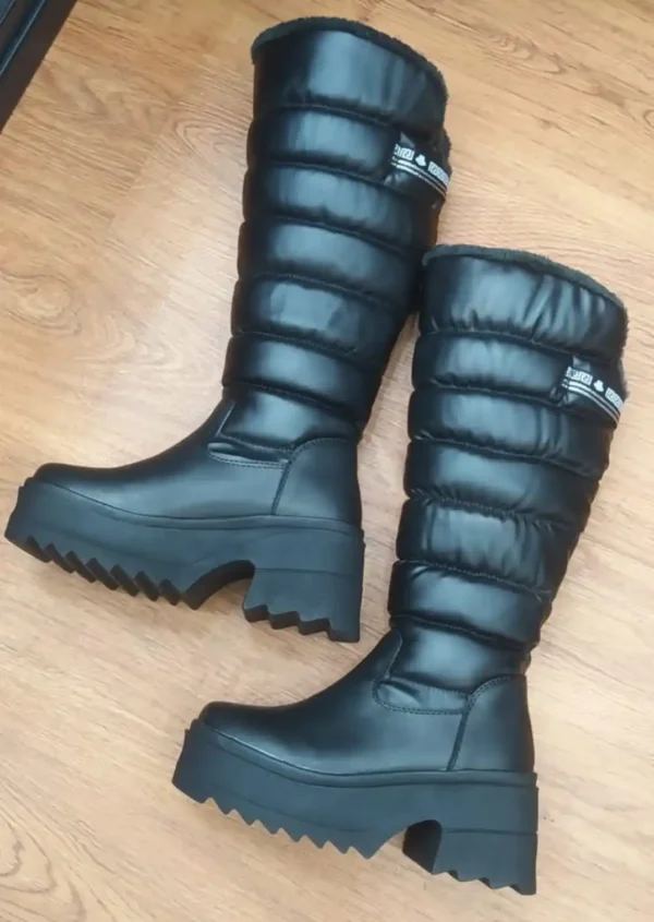 Bota Alaska Negra