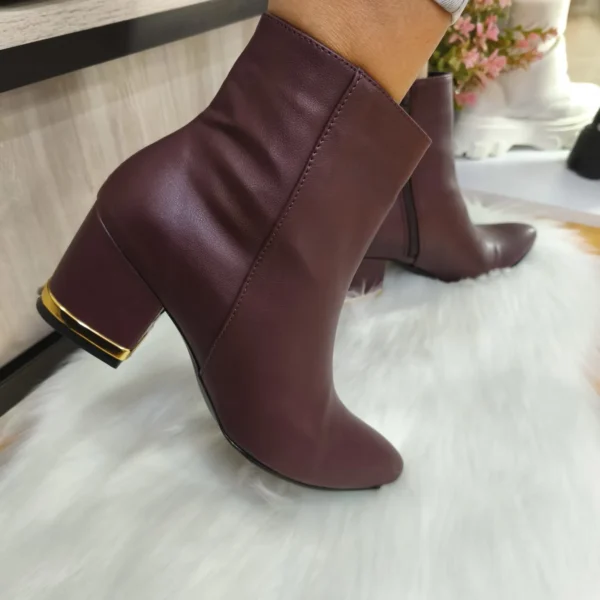 Botín Puntudo Vinotinto