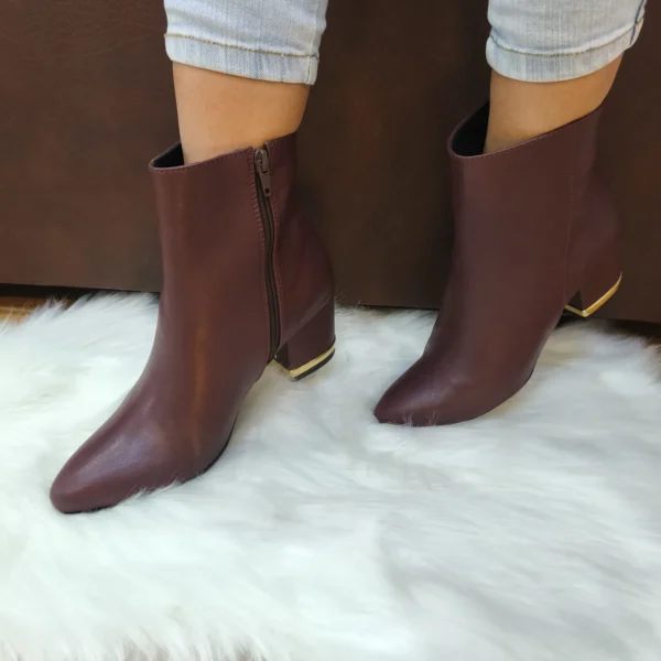 Botín Puntudo Vinotinto