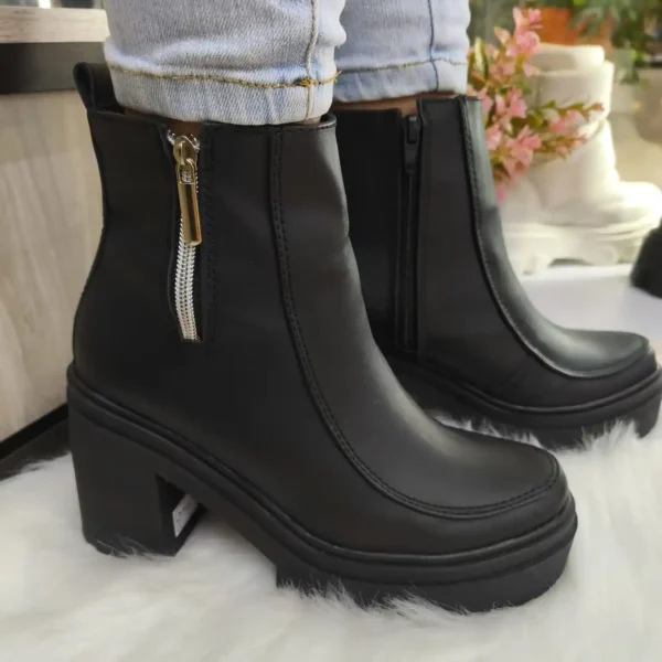 Botín Cremallera Plateada