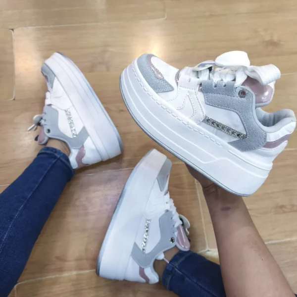 Tenis Love Rosa y Negro